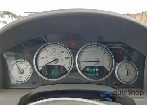 2008 Chrysler Town & Country Touring z USA, uszkodzony, nr VIN 2A8HR54P88R771409